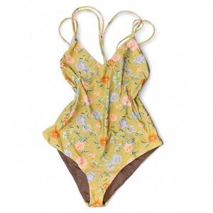 Acacia swim size small one piece